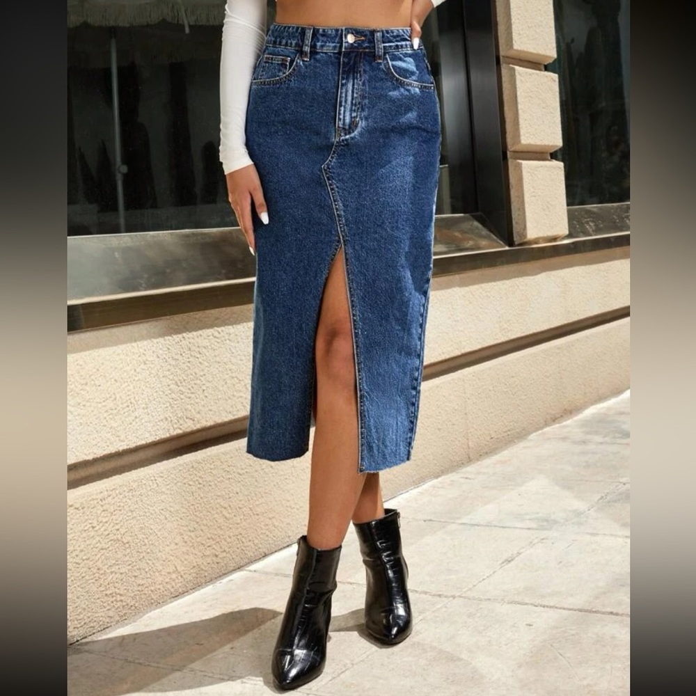 High Waist Denim Skirt โค๏ธ - Picture 4 of 4